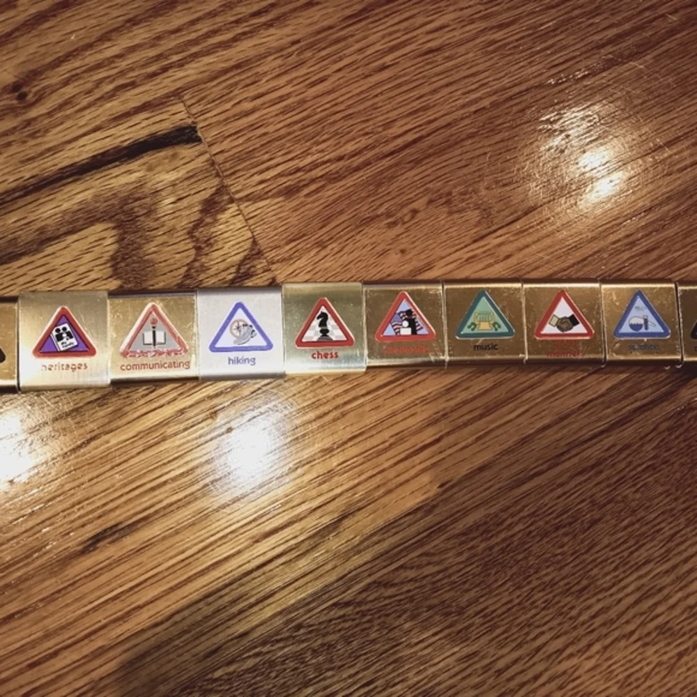 BSA Cub Scouts Belt - 18 Metal‎ Slides!